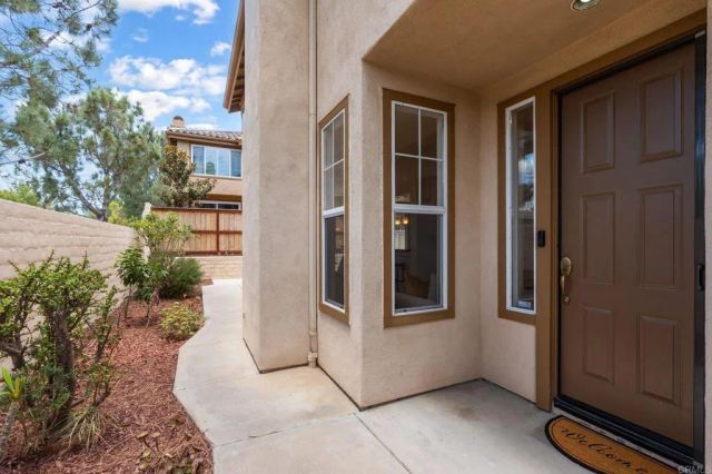 12728 Via Nieve, San Diego, CA 92130