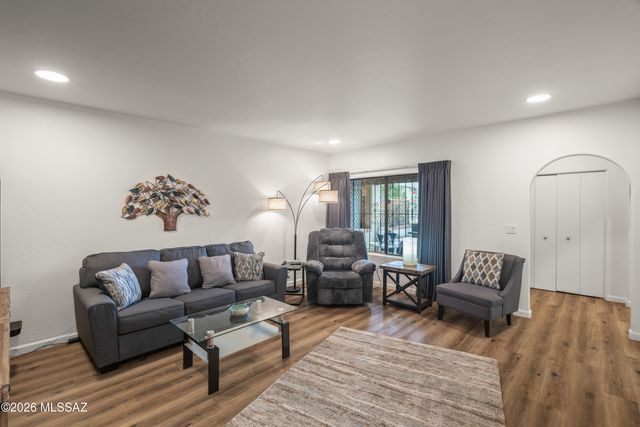 4141 N Via Villas, Tucson, AZ 85719