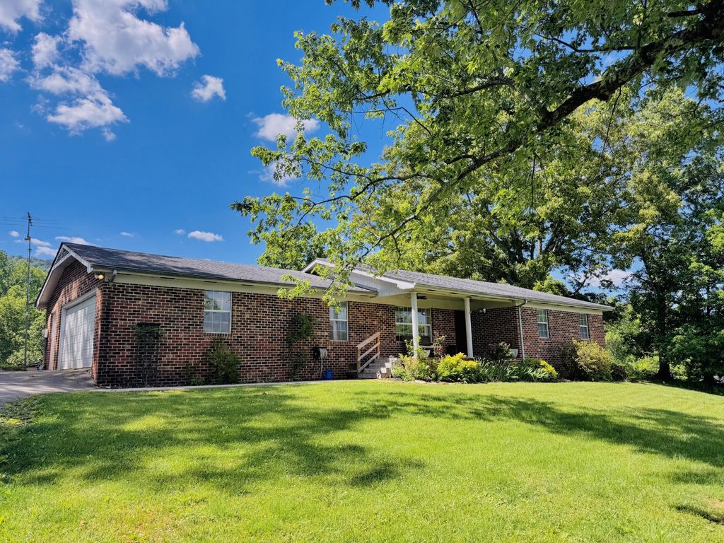 247 Belle Harrison Road, Evensville, TN 37332