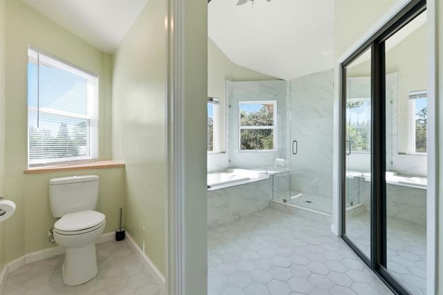 9290 S Ravine Ln, Fair Oaks, CA 95628