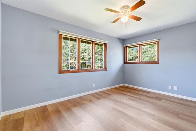 9290 S Ravine Ln, Fair Oaks, CA 95628