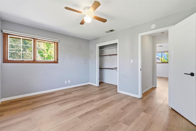 9290 S Ravine Ln, Fair Oaks, CA 95628
