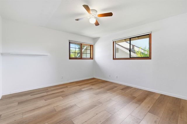 9290 S Ravine Ln, Fair Oaks, CA 95628