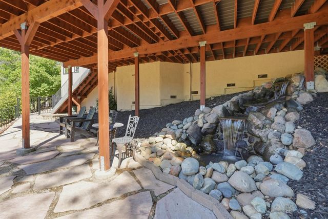 9290 S Ravine Ln, Fair Oaks, CA 95628