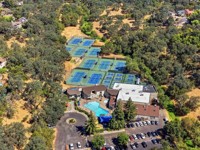 9290 S Ravine Ln, Fair Oaks, CA 95628