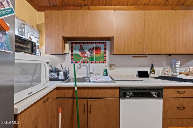 2128 3rd Avenue, Watervliet, NY 12189