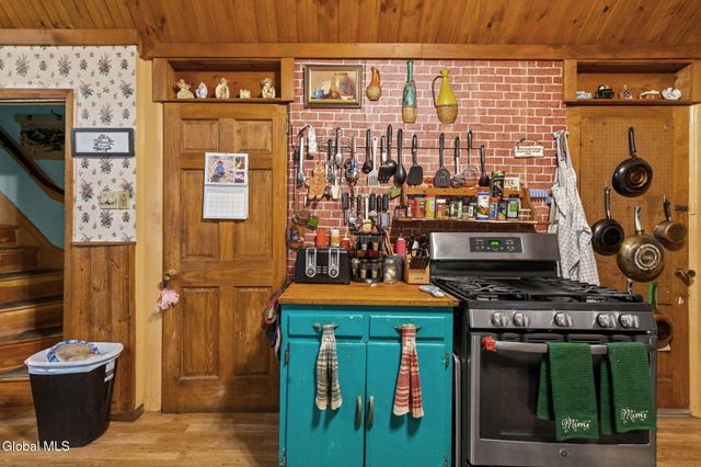 2128 3rd Avenue, Watervliet, NY 12189