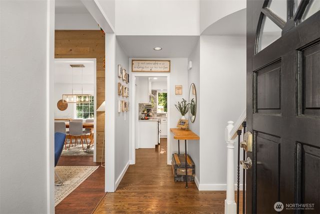 4261 244th Place SE, Sammamish, WA 98029