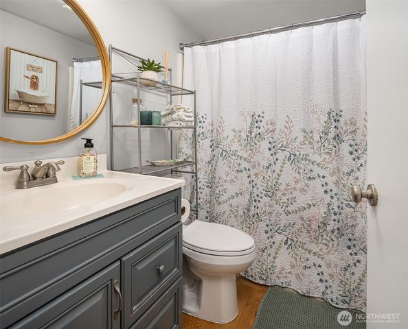 4261 244th Place SE, Sammamish, WA 98029
