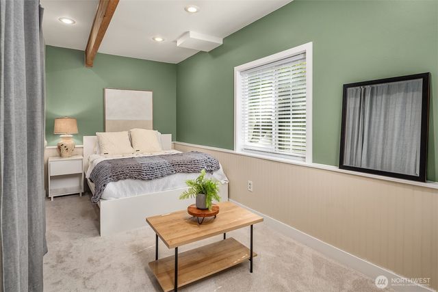 4261 244th Place SE, Sammamish, WA 98029