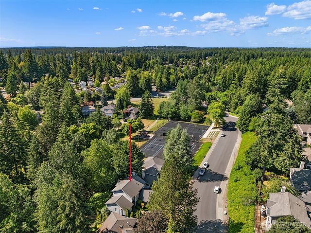 4261 244th Place SE, Sammamish, WA 98029