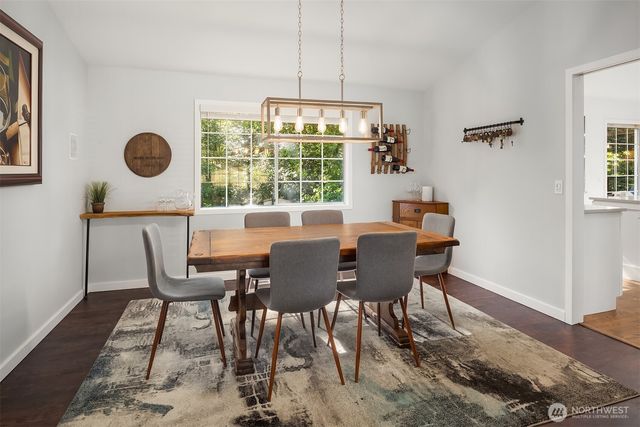 4261 244th Place SE, Sammamish, WA 98029