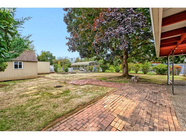 214 PARK Dr, Oregon City, OR 97045