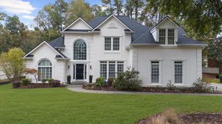 6169 Poplar Bluff Circle, Peachtree Corners, GA 30092