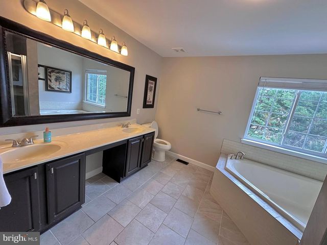615 KIRKCALDY WAY, Abingdon, MD 21009