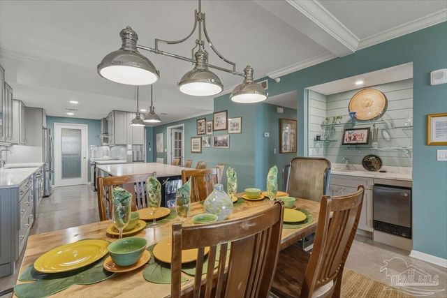 8271 Gulf Blvd 101, Navarre Beach, FL 32566