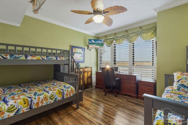 8271 Gulf Blvd 101, Navarre Beach, FL 32566