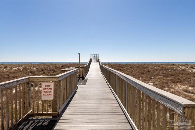 8271 Gulf Blvd 101, Navarre Beach, FL 32566