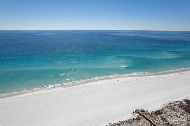 8271 Gulf Blvd 101, Navarre Beach, FL 32566