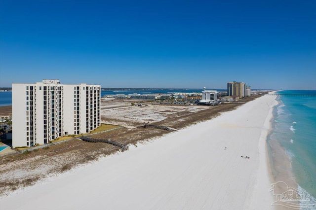 8271 Gulf Blvd 101, Navarre Beach, FL 32566