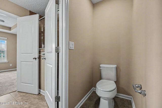 1591 LANDAU Road, Jacksonville, FL 32225