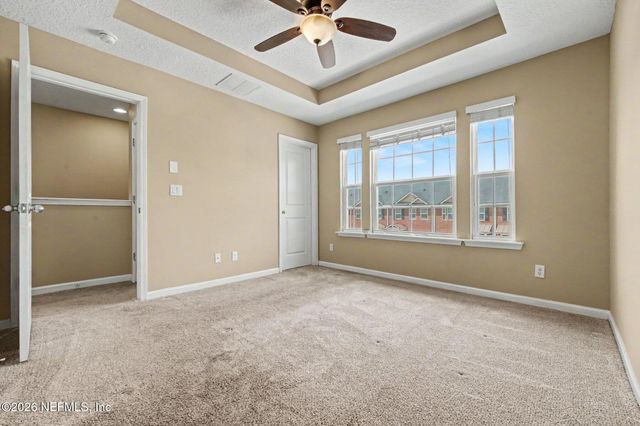 1591 LANDAU Road, Jacksonville, FL 32225