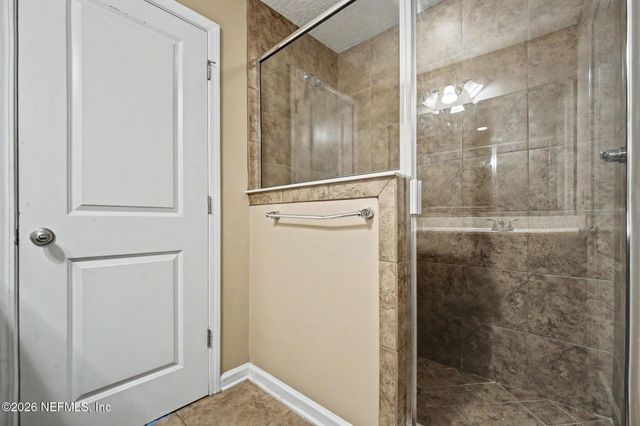 1591 LANDAU Road, Jacksonville, FL 32225