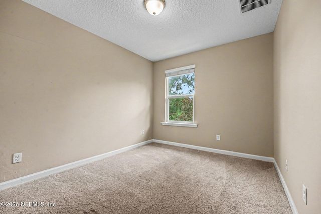 1591 LANDAU Road, Jacksonville, FL 32225