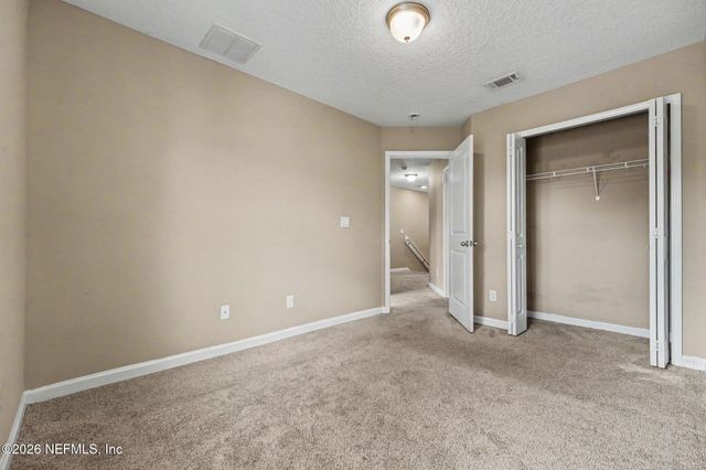 1591 LANDAU Road, Jacksonville, FL 32225