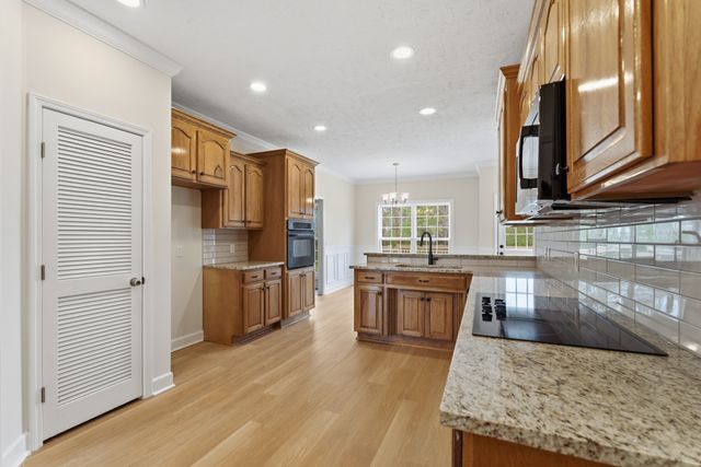 7136 Cloverdale Way, Murfreesboro, TN 37129