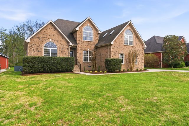 7136 Cloverdale Way, Murfreesboro, TN 37129