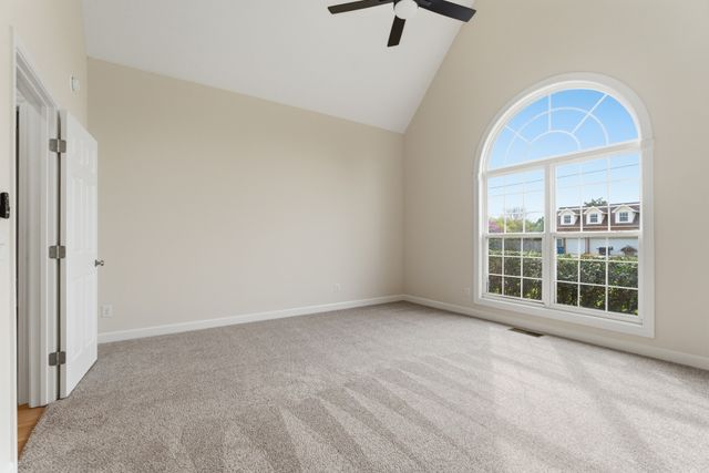 7136 Cloverdale Way, Murfreesboro, TN 37129