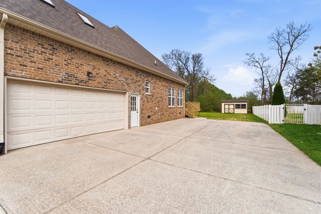 7136 Cloverdale Way, Murfreesboro, TN 37129