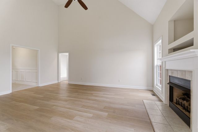 7136 Cloverdale Way, Murfreesboro, TN 37129