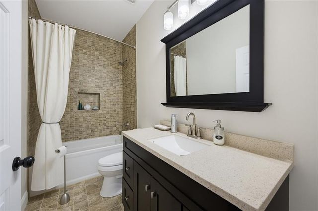 3958 Lake Ruby Lane, Suwanee, GA 30024