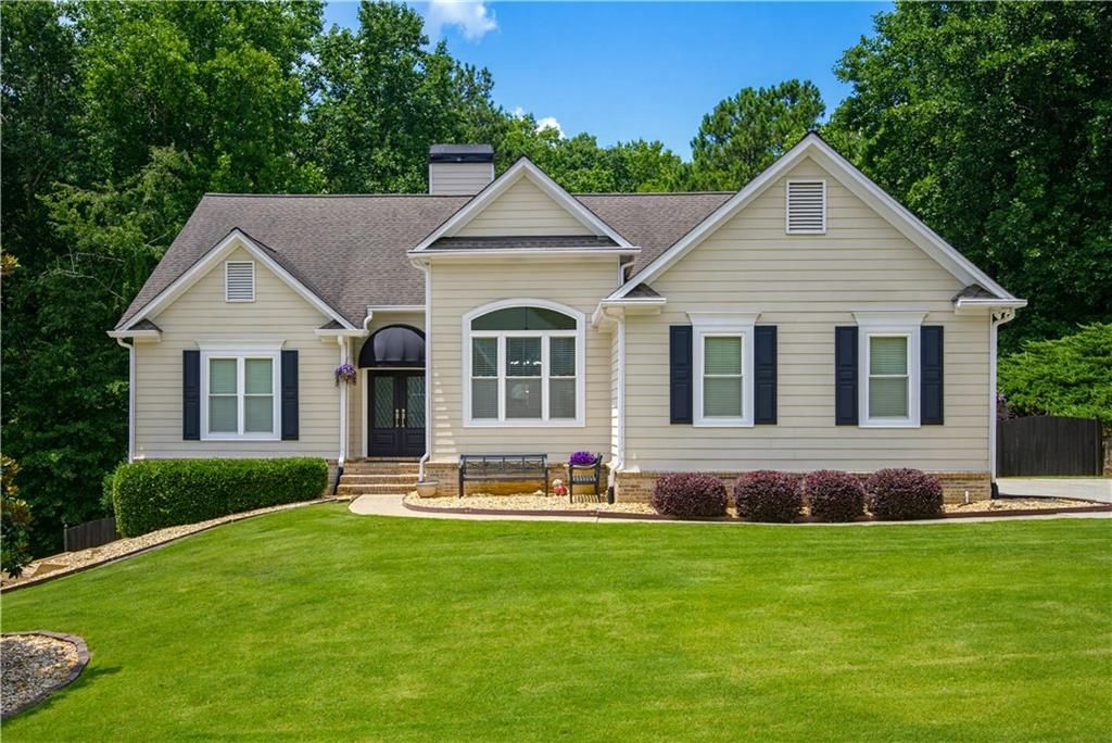 3958 Lake Ruby Lane, Suwanee, GA 30024