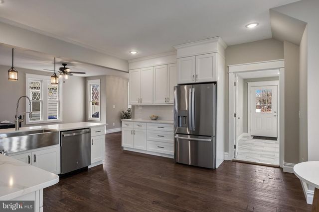 52 MADISON AVE, Mount Holly, NJ 08060