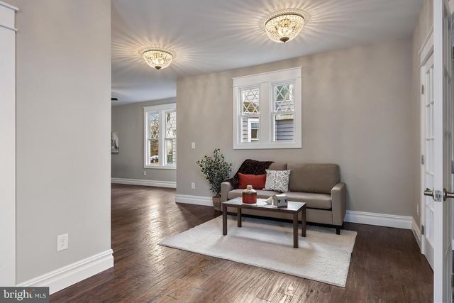 52 MADISON AVE, Mount Holly, NJ 08060