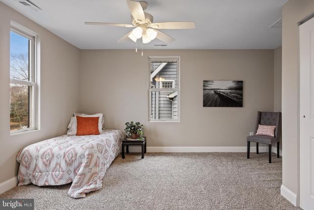 52 MADISON AVE, Mount Holly, NJ 08060