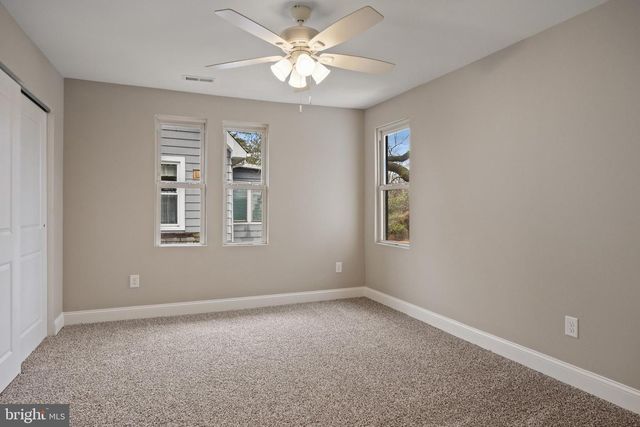 52 MADISON AVE, Mount Holly, NJ 08060