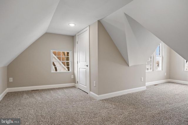 52 MADISON AVE, Mount Holly, NJ 08060