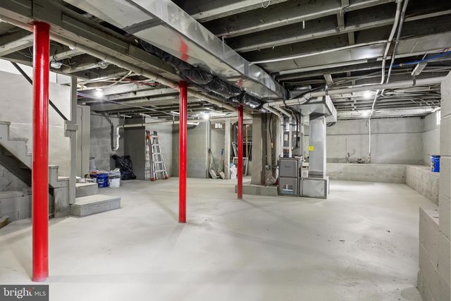 52 MADISON AVE, Mount Holly, NJ 08060