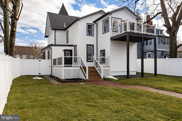 52 MADISON AVE, Mount Holly, NJ 08060