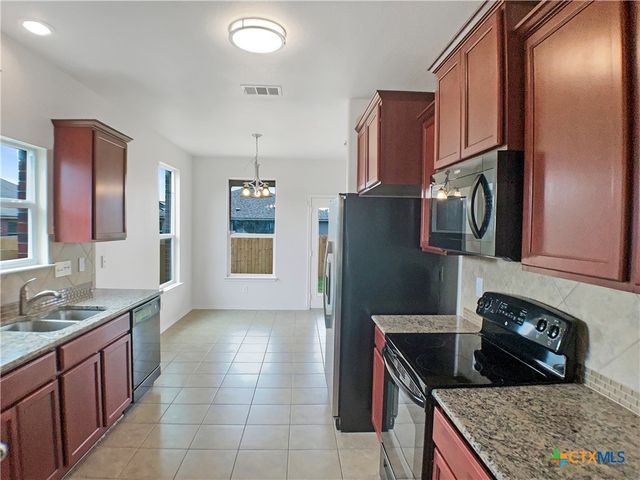 9909 Birch Tree Drive, Temple, TX 76502
