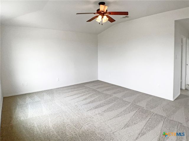 9909 Birch Tree Drive, Temple, TX 76502
