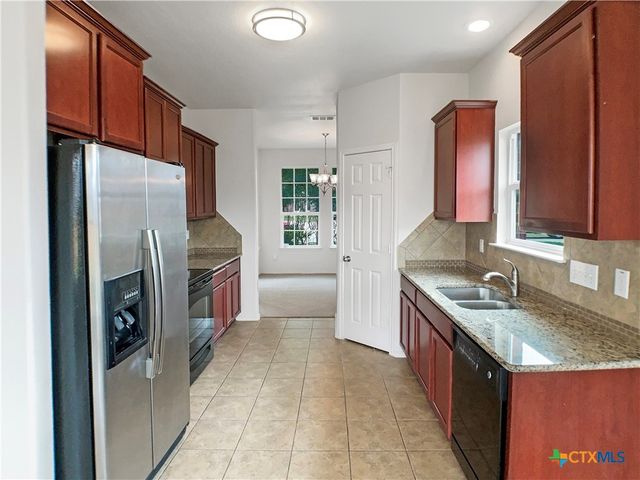 9909 Birch Tree Drive, Temple, TX 76502