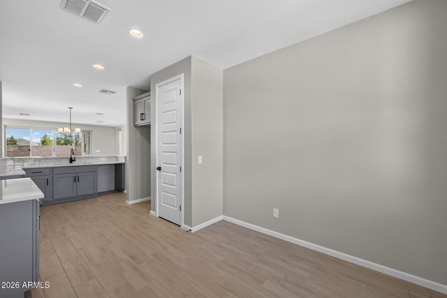 3250 W Molino Road, San Tan Valley, AZ 85144