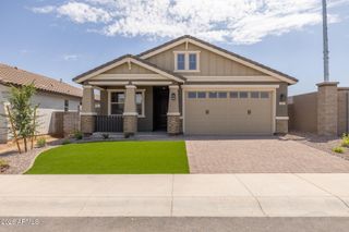 3250 W Molino Road, San Tan Valley, AZ 85144