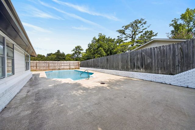 1289 Rosewood Drive, Columbus, GA 31907