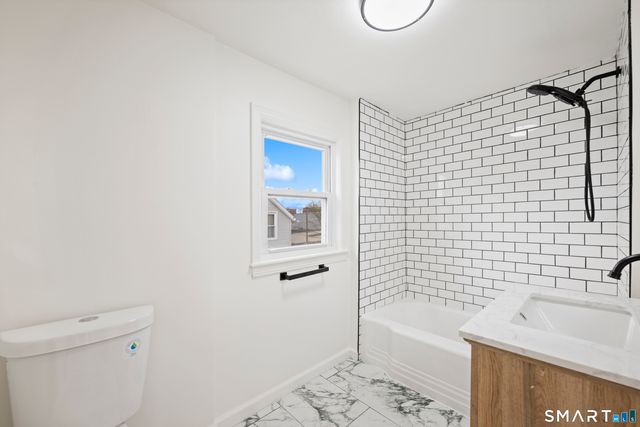 26 Foster Street, Manchester, CT 06040